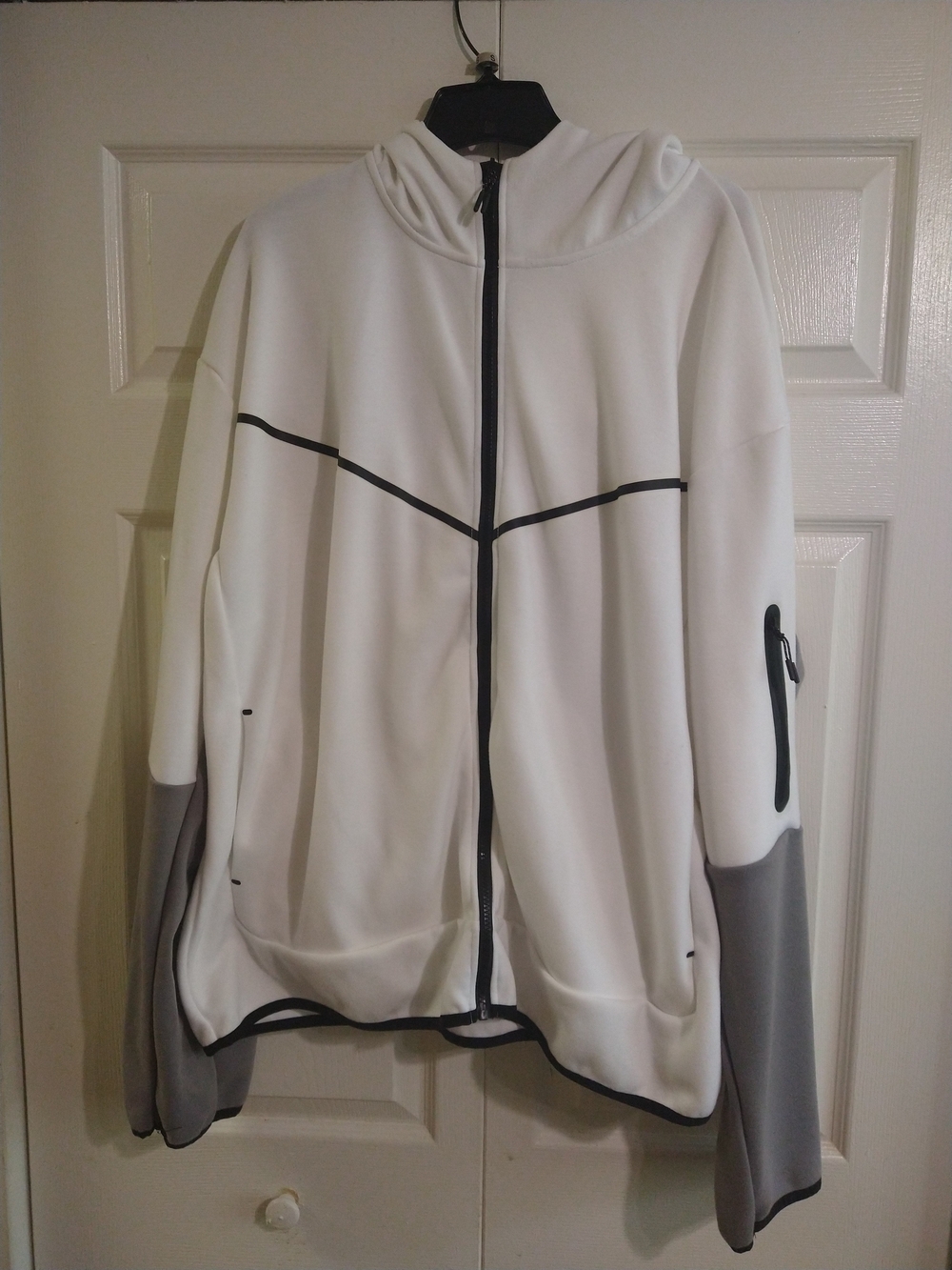 Men's Set White & Gray Performance Hooded Zip Jacket